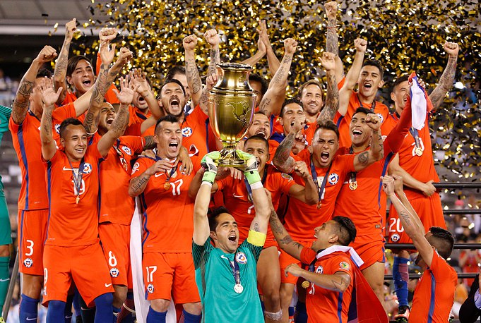 Сборная Чили во второй раз подряд выиграла Кубок Америки